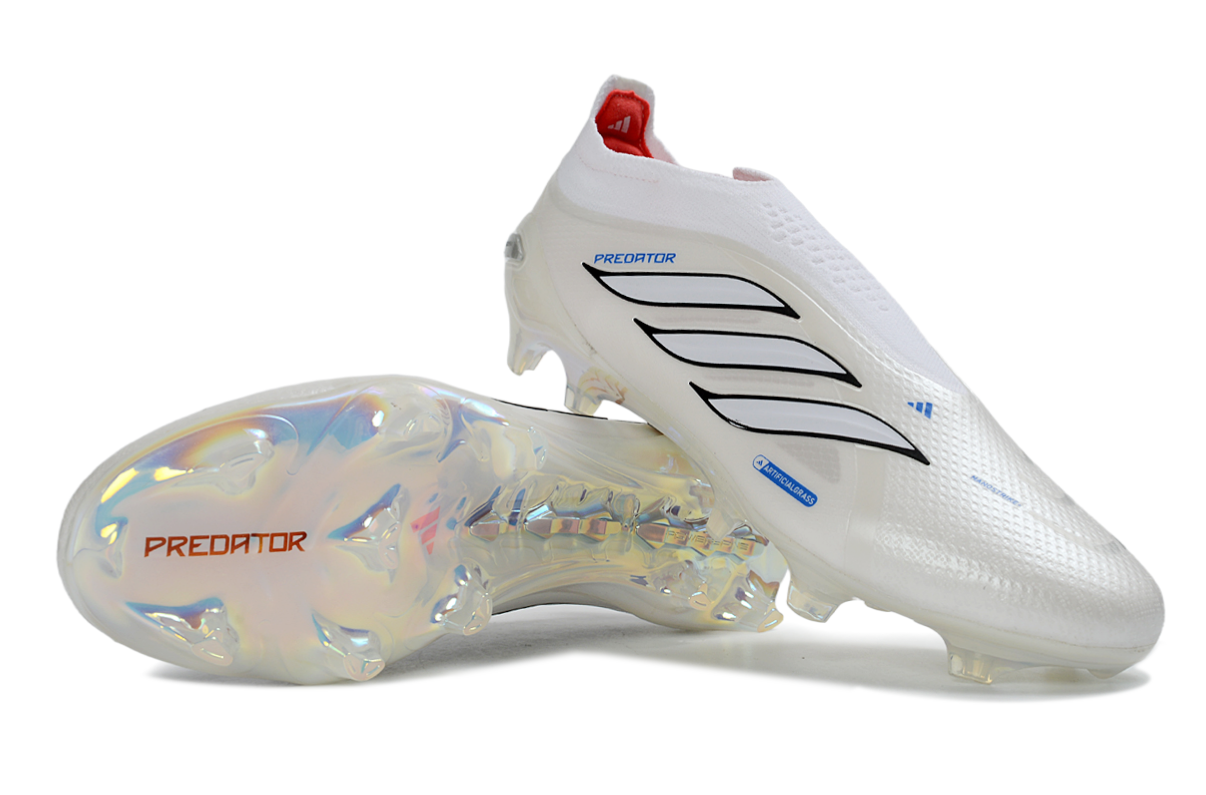 PREDATOR LACELESS  ACCURACY FG FULL WHITE